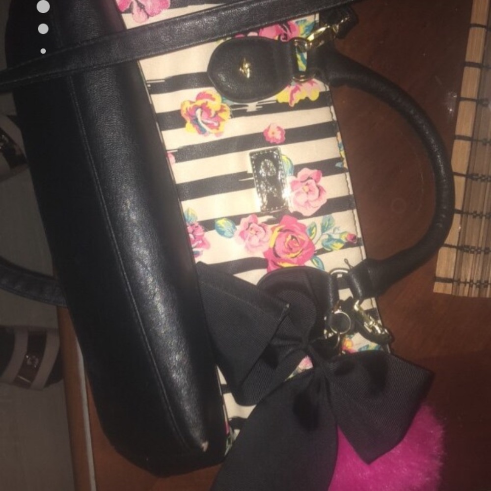Betsey Johnson purse